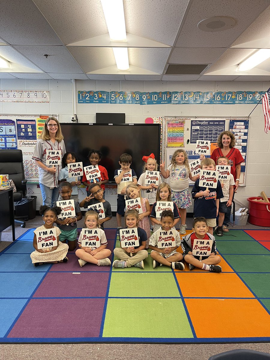 RedavidDeb's tweet image. Celebrating Braves Day in Mrs. Dwornitski and Mrs. Madaris kindergarten class! Go Braves! @VaughanRockets @CobbSchools #SOARon