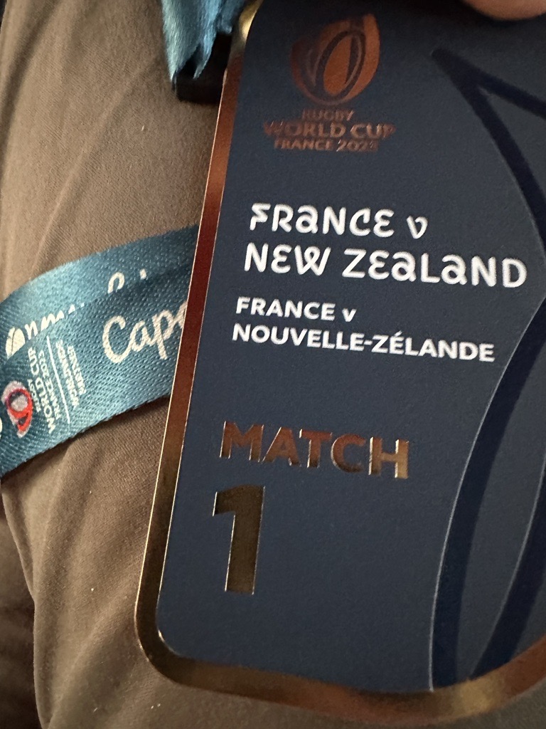 🏆KAPIA-RGI est prêt pour la mêlée avec le #XVdeFrance et son partenaire <a href="/Capgemini/">Capgemini</a> pour le match d’ouverture : France contre la Nouvelle Zélande Rugby World Cup France 2023 🇫🇷🏈Allez les Bleus ! 💙🤍❤️ #UnisPourUnRêve #GetTheFutureYouWant #RWC2023 #FRANZL #kapiaRgi #rgipeople