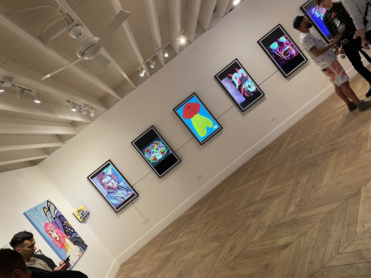 the3110gallery's tweet photo. We have some availability for the month of September! Approx. 1,200 sq ft plus 400 sq ft patio. Equipped with HVAC, wifi, and restrooms. DM or Text us for more info! :) 🖼️🎥🎨🎭 

#silverlakeart #losangelesartgallery #artstudio #artsandcrafts #nftart #painterslife #popupshop https://t.co/KKBtWEw4cN