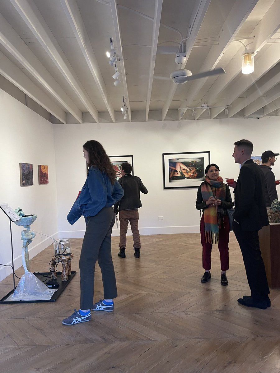 the3110gallery's tweet photo. We have some availability for the month of September! Approx. 1,200 sq ft plus 400 sq ft patio. Equipped with HVAC, wifi, and restrooms. DM or Text us for more info! :) 🖼️🎥🎨🎭 

#silverlakeart #losangelesartgallery #artstudio #artsandcrafts #nftart #painterslife #popupshop https://t.co/KKBtWEw4cN