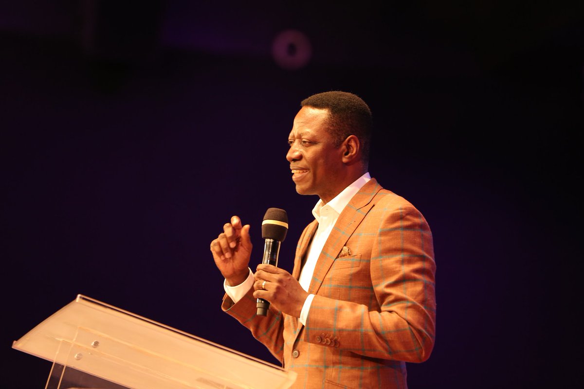TFOLC's tweet photo. Consciousness of Eternal life gives us mastery over life and frees us from worry.
Seek first the Kingdom of God! ~ Reverend Sam Adeyemi @sam_adeyemi

#TheGeneralGoesHome
#PastorTaiwoOdukoya https://t.co/0MxksQeE4L
