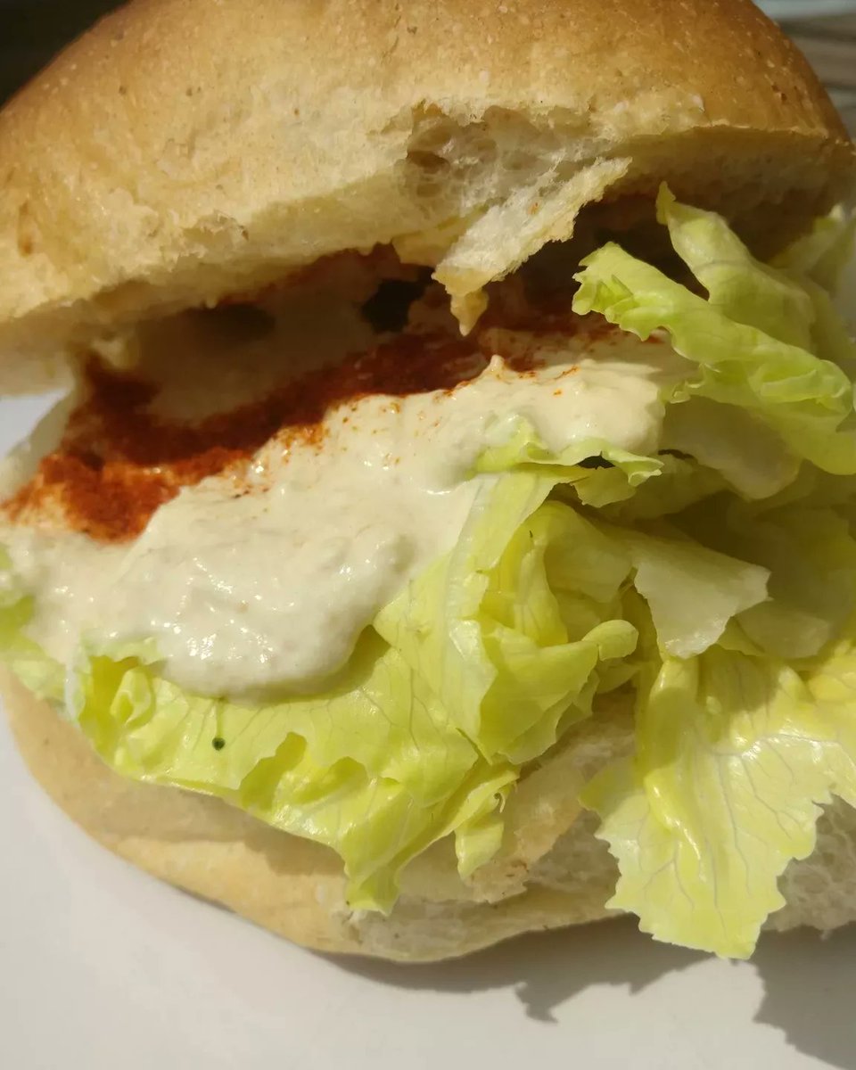 We will even have Vegan Hummus cobs at the festival....only at the end of this month to wait....28th, 29th, 30th September! Oadby British Legion