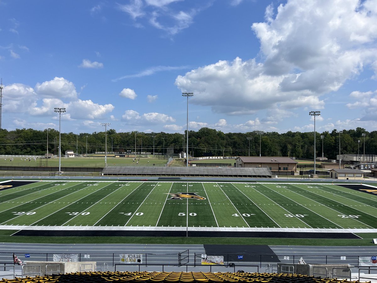 coachgross73's tweet image. Larry McCoy Field is ready for the first region game of the year. 

Athens vs. Decatur at 7:00 tonight. 

Thanks to Coach Smith &amp;amp; his Turf Management Class for grooming the field! #TPW  #GoldStandard