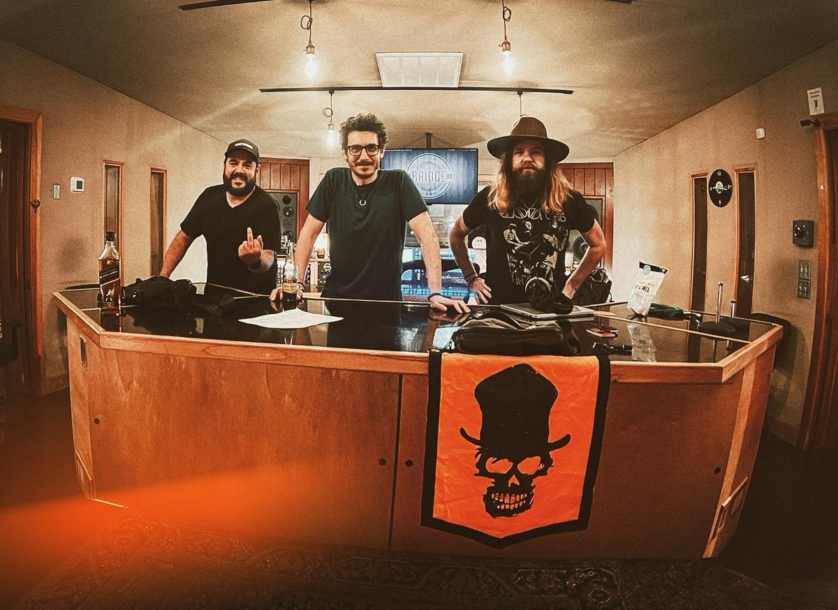 Day 2 of Vocal Tracking.
Powered by Three Respectable Gentlemen &amp; Jack.
#SmoothSailing ⚡️💀⚡️