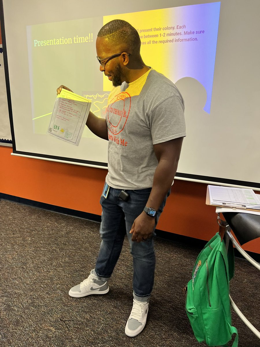 CoachMaxie979's tweet photo. Mayflower Compact Activity
#CreateYourOwnCompact
Im up first
@michelle_neyrey @JSelmon33 @DrVEmholtz @BaileyMSBucs https://t.co/QItIFIcIhj