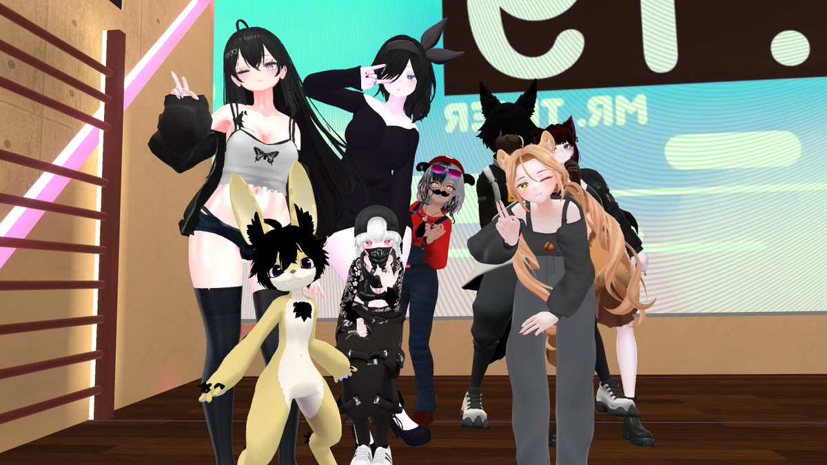 Feels good to be back dancing with friends~