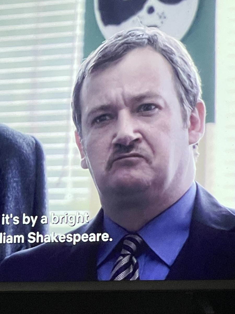 tyragl85's tweet photo. @DreyfusJames I never realised u was in shameless. Grey stache !! X https://t.co/DgktXq21S7