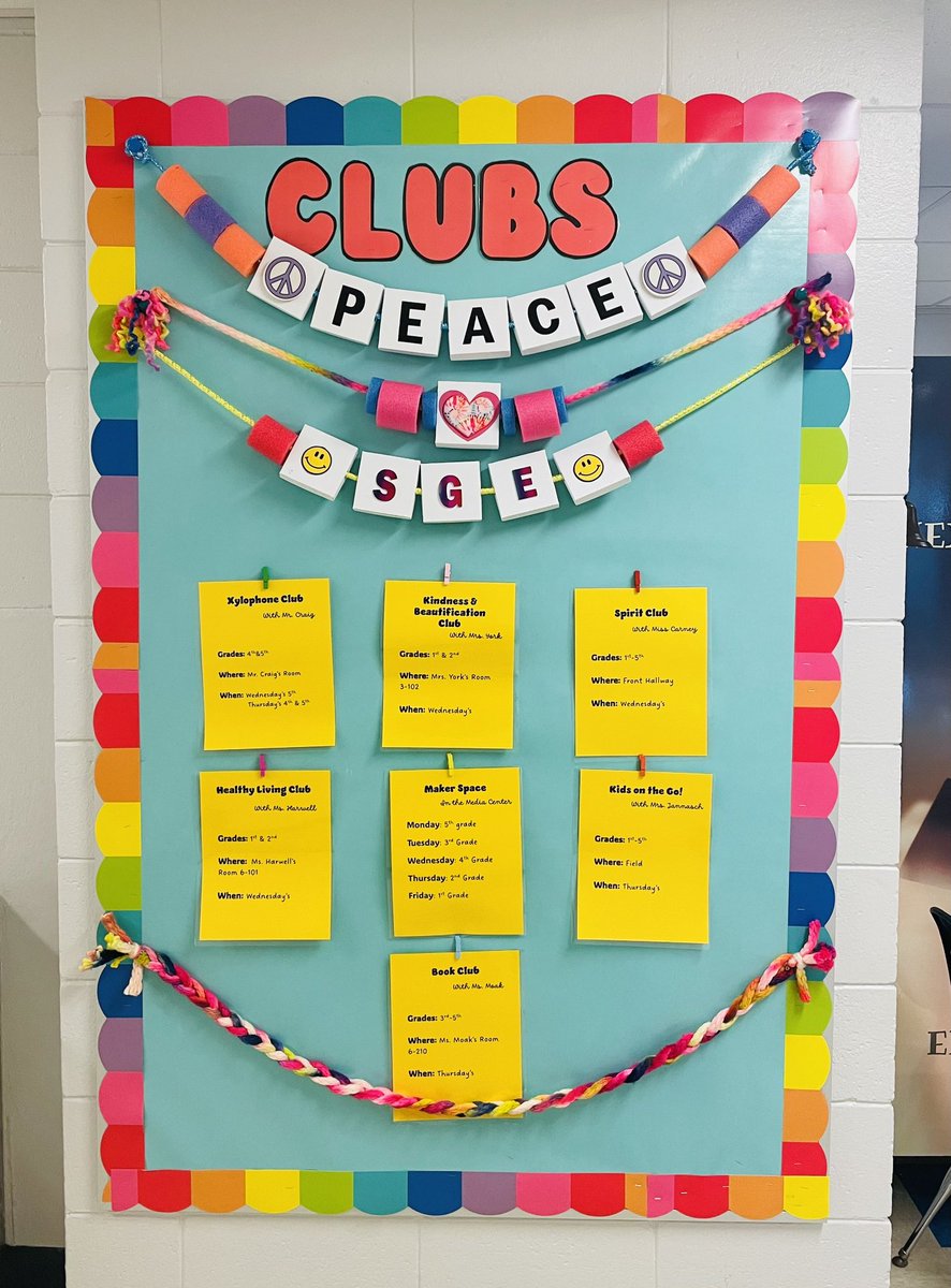 Our clubs bulletin board is complete! Ms. Kristy, an amazing assistant, helped make this happen!!! 🩷her! #friendshipbracelets #peacelovesge @SeaGateES