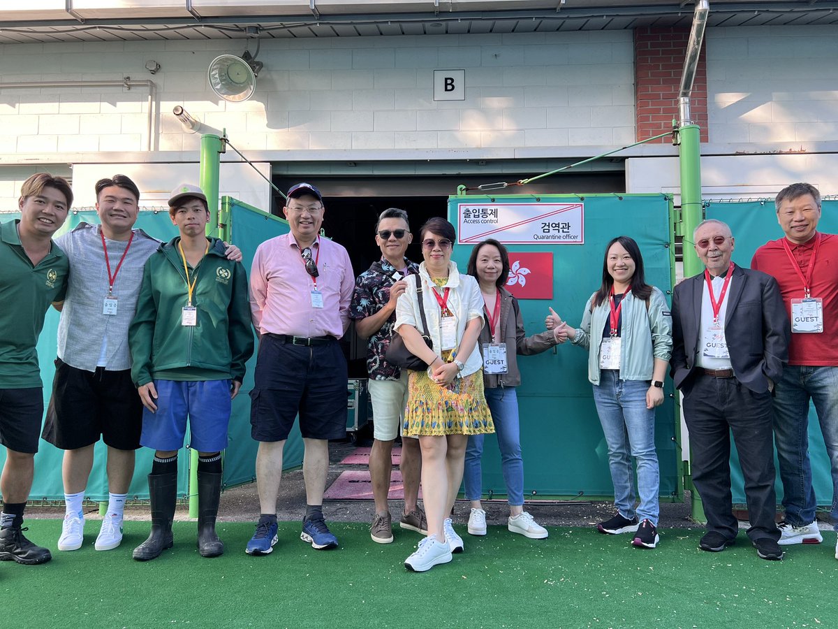 Let’s have some fun tomorrow my boy! 

Apache Pass, fighting! 

<a href="/HKJC_Racing/">HKJC Racing</a> 

#HKRacing