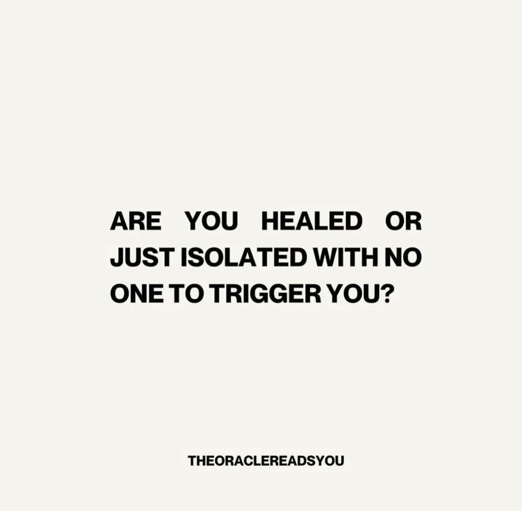 Kamu beneran pulih, atau kamu sebenarnya hanya terus menghindari serta mengisolasi diri supaya enggak ada yang mentriggermu, supaya enggak ada yang memunculkan memori dan emosi itu lagi?