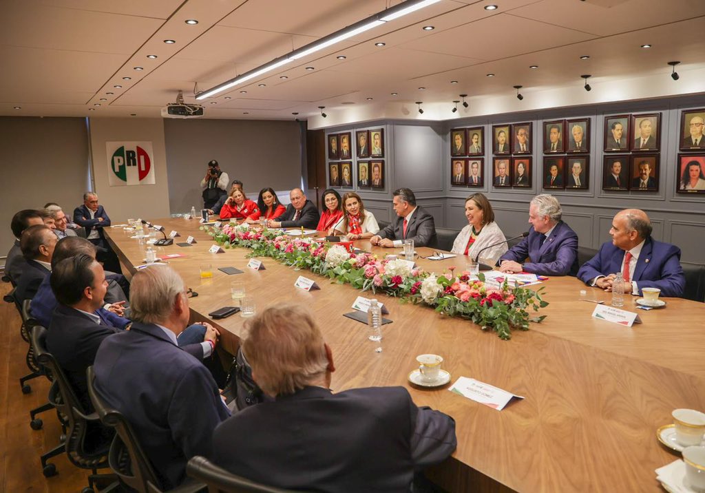 Como dijo Reyes Heroles, es importante la meta, sí, pero muy importante es también, la ruta y el camino. ♥️ 

Si vamos juntos, somos invencibles.

¡Muchas gracias por su respaldo <a href="/PRI_Nacional/">PRI</a>!

#XóchitlVa