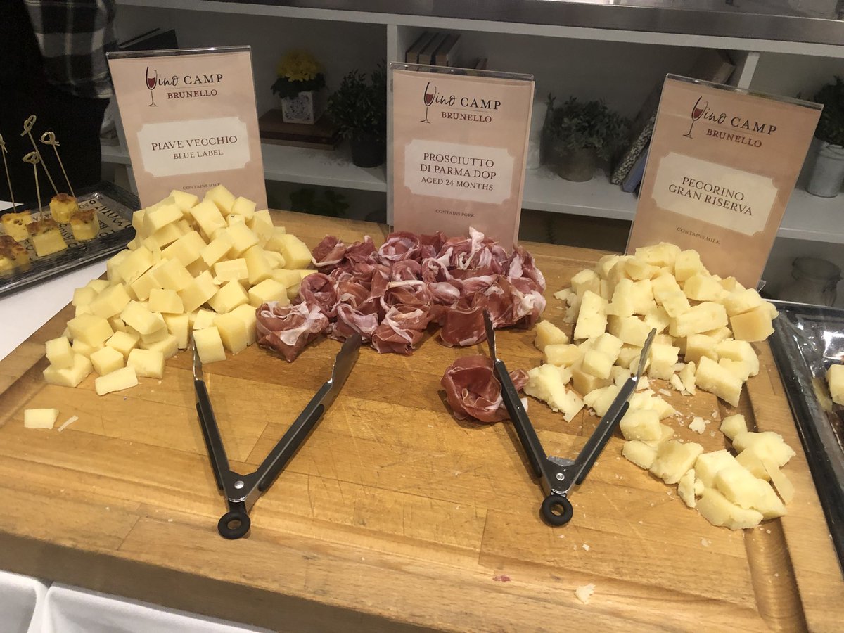 What a great event a Brunello Walk—Around Tasting, <a href="/eatalyusa/">eatalyusa</a> #chicago as part of their #brunellocamp weekend. @JamieGump did such a great job bringing so many quality peoducers from different sectors around Montalcino. #winelucky