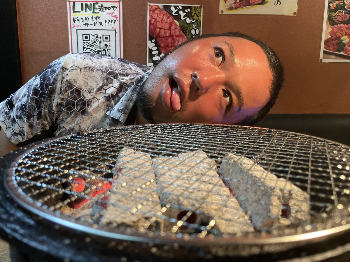 CSDFIELD1's tweet image. おはよう諸君。
今日は社員丸焼きにして楽しもう👽
息抜きに自己満投稿してこうかと思う。
#社長メンタル低迷中
#だいたい毎日メンヘラ
#全てニックのせい 嘘