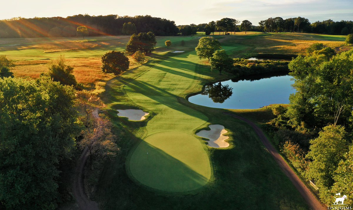 LinksGems's tweet photo. Andre Green’s first true restoration was at the relatively unknown and extremely underrated Bidermann Golf Club in Wilmington, Delaware. Green restored the greens at this Dick Wilson 18-hole expansion of a Devereux Emmet 9-hole design. Unsurprisingly, Green’s work here is superb - while Bidermann is not well-known nationally, locals with taste will tell you that it’s one of the finest courses in the area. I think it’s the best in Delaware.