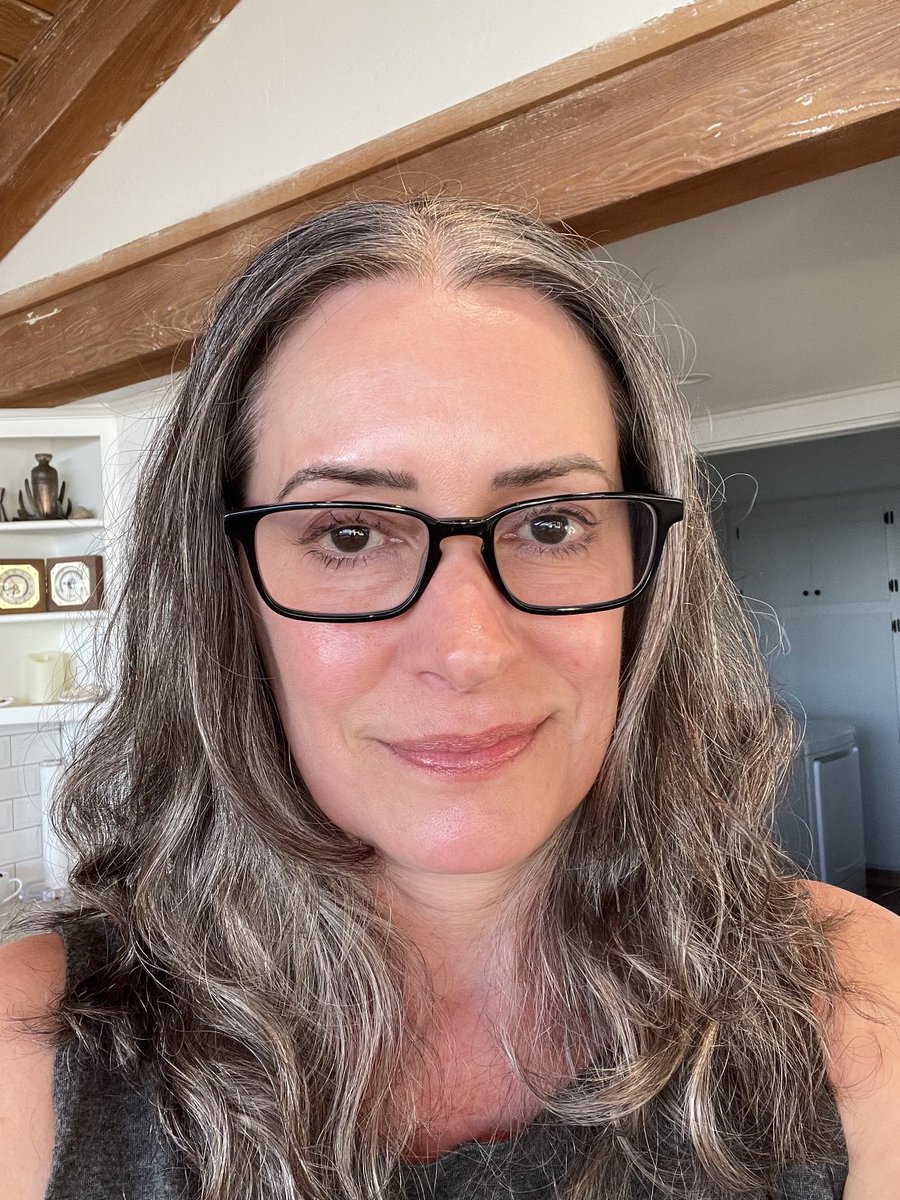 pagetpaget's tweet image. Yup. I’m getting older and I hope you all will, too. I was 36 when I joined a show about the FBI that I can’t promote. But I sure hope we get to make more…