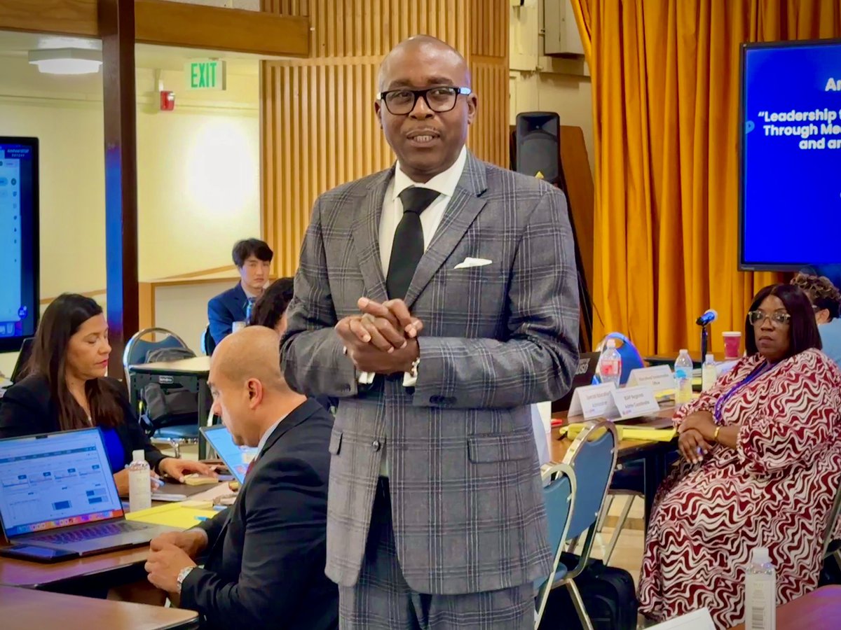 drespicer88's tweet photo. In our #datadialogue sessions with administrators, we review school performance data and plans to improve. We get into the details, to personalize supports. Weβre committed to accelerating outcomes for every student #readyfortheworld #acceleratingsuccess https://t.co/8KdGo5tC4d