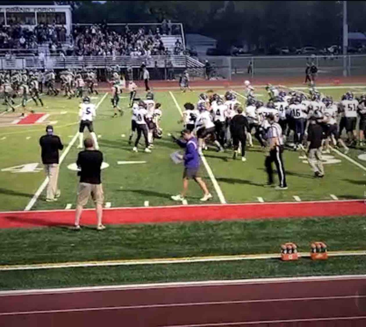 Flyers 15 East Grand Forks 14.