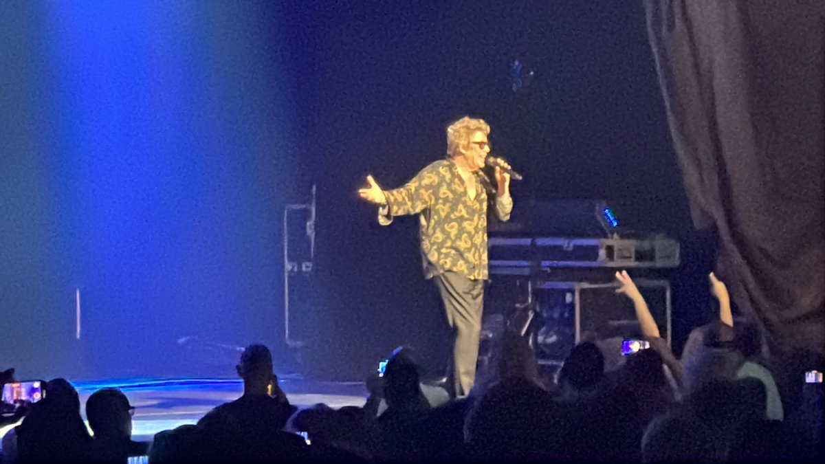 TwistedHopHead's tweet photo. @pfurs Great show tonight @pfurs https://t.co/WgrWEejiVq