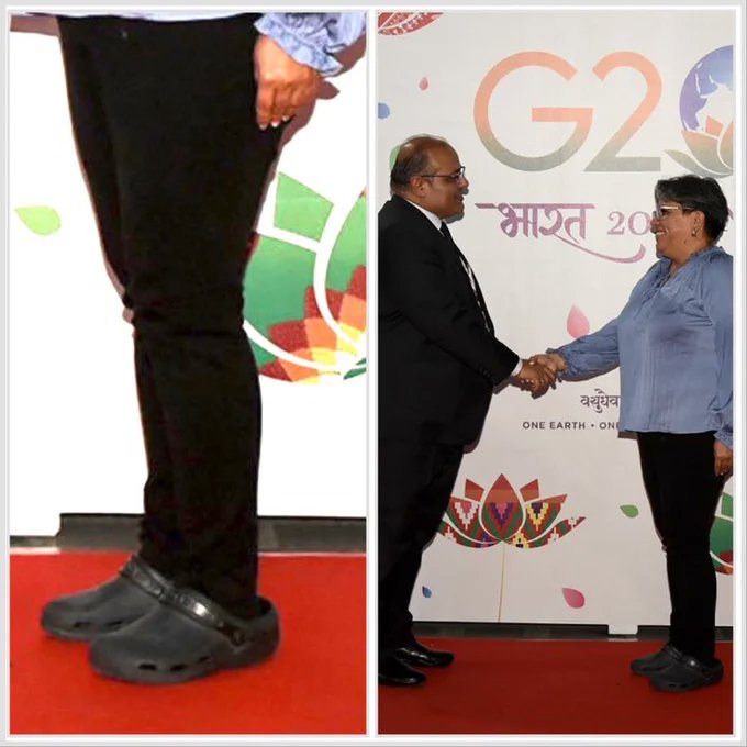 LaCebadinaNoti's tweet photo. #Moda 🩴🩴🤡dominguera y #fodonga usa #RaquelBuenrostro por ir a una reunión del #G20India2023 usando #Crocs. Digo, hay eventos a los que se van vestido uno un poco formal pero a una Reunión con líderes globales... le faltaron los tubos y una bermuda.
#nacos #Morena #4T https://t.co/leUzLFtJaV