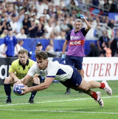 sportricolore's tweet photo. 🇫🇷 VICTOIRE DU XV DE FRANCE CONTRE LES ALL BLACKS 😍

Début de Coupe du monde parfait 💥

29-13. https://t.co/B32e1B6Seu