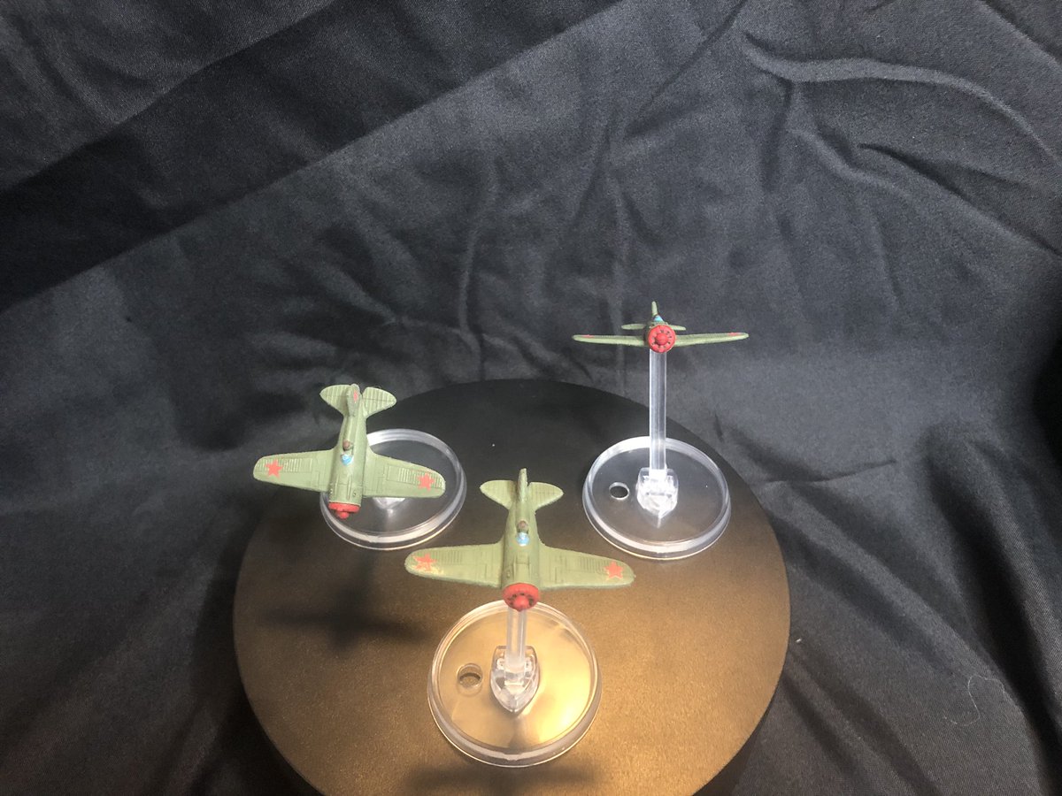 MamaDragonsTMG's tweet image. So I wanted to share some pictures of some Polikatpov I-16s I finished a while back for Blood Red Skies by @WarlordGames. These planes are ready to hit the skies! #bloodredskies #paintingminiatures #paintingminis