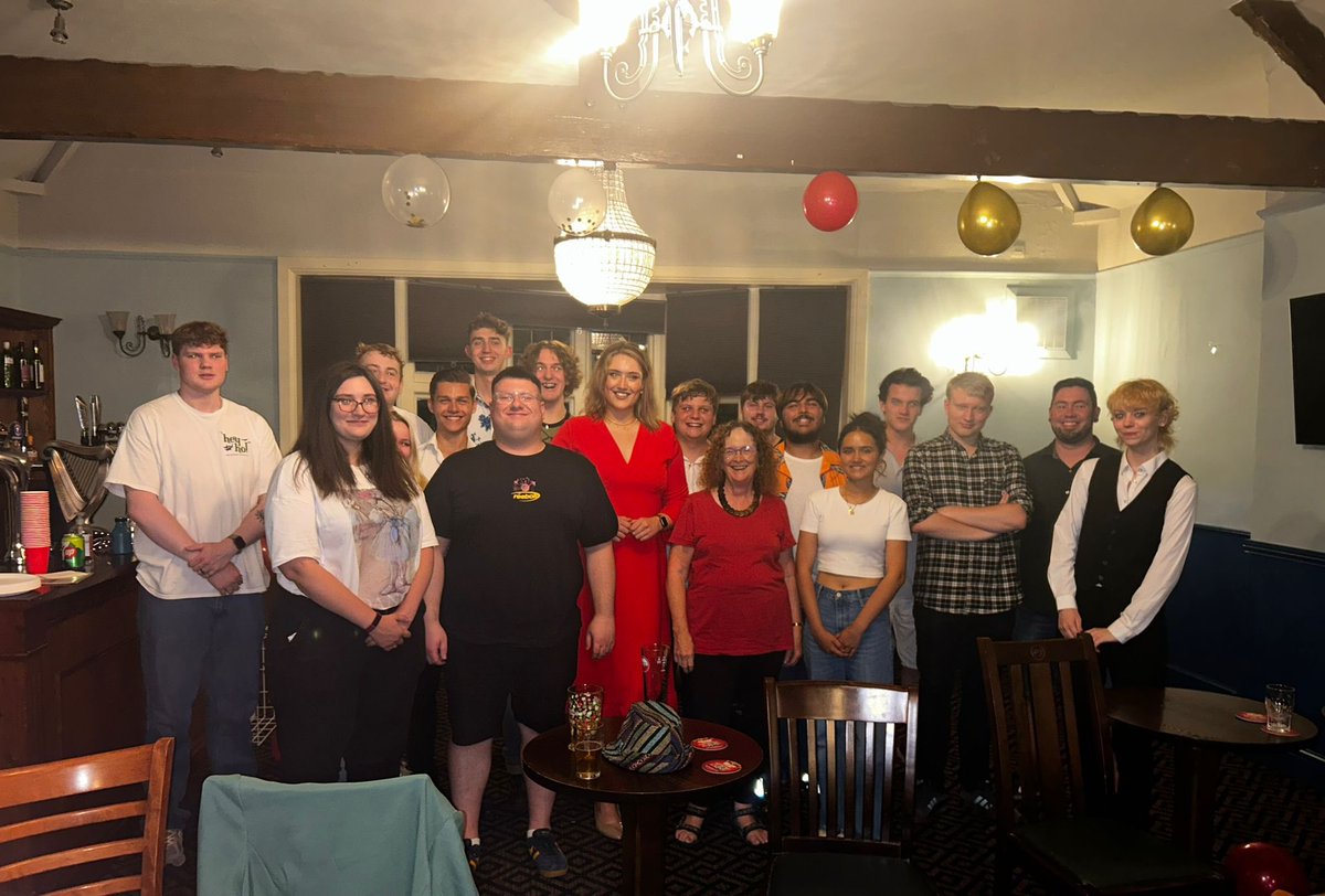 EastMidsYL's tweet photo. Fantastic Young Labour event in Amber Valley today, great to see so many young members mobilised and ready to campaign for change across the region!

Thanks to all our new young councillors for organising and attending as well✊ https://t.co/JhdP6BEmJ1