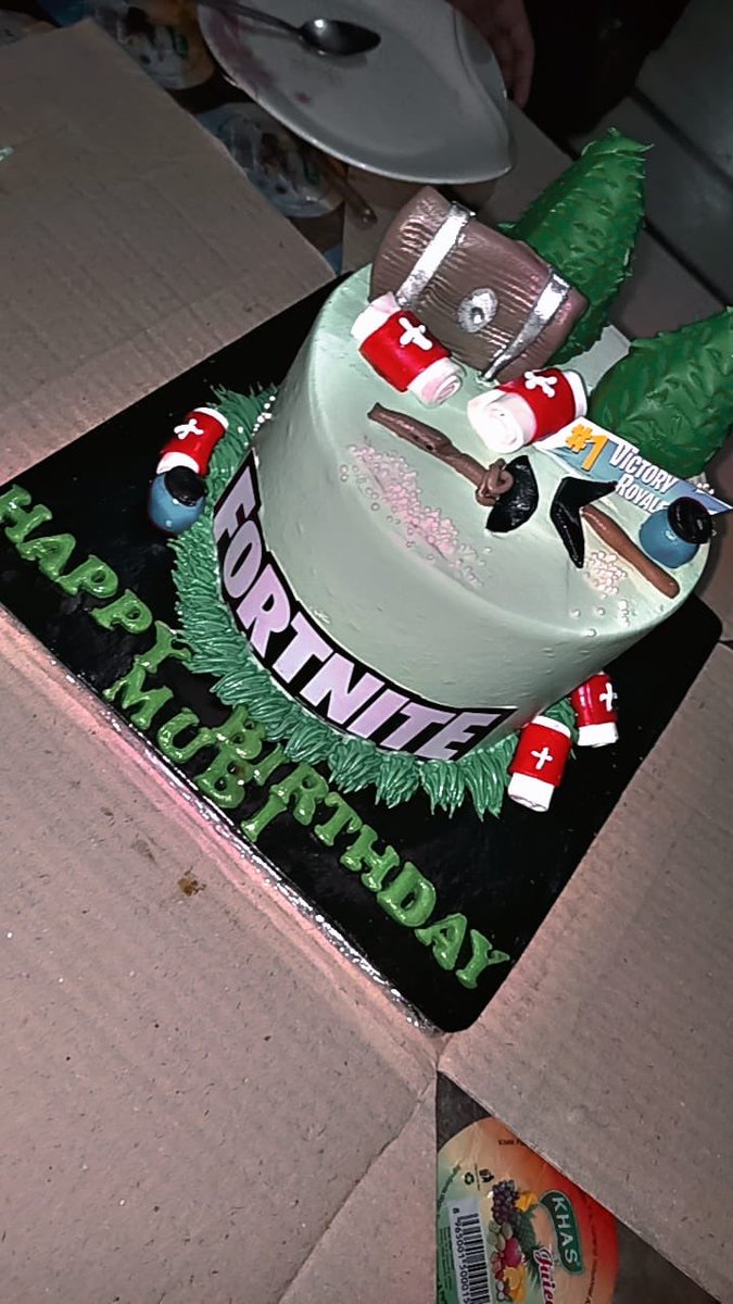 Coach Ash tweet media