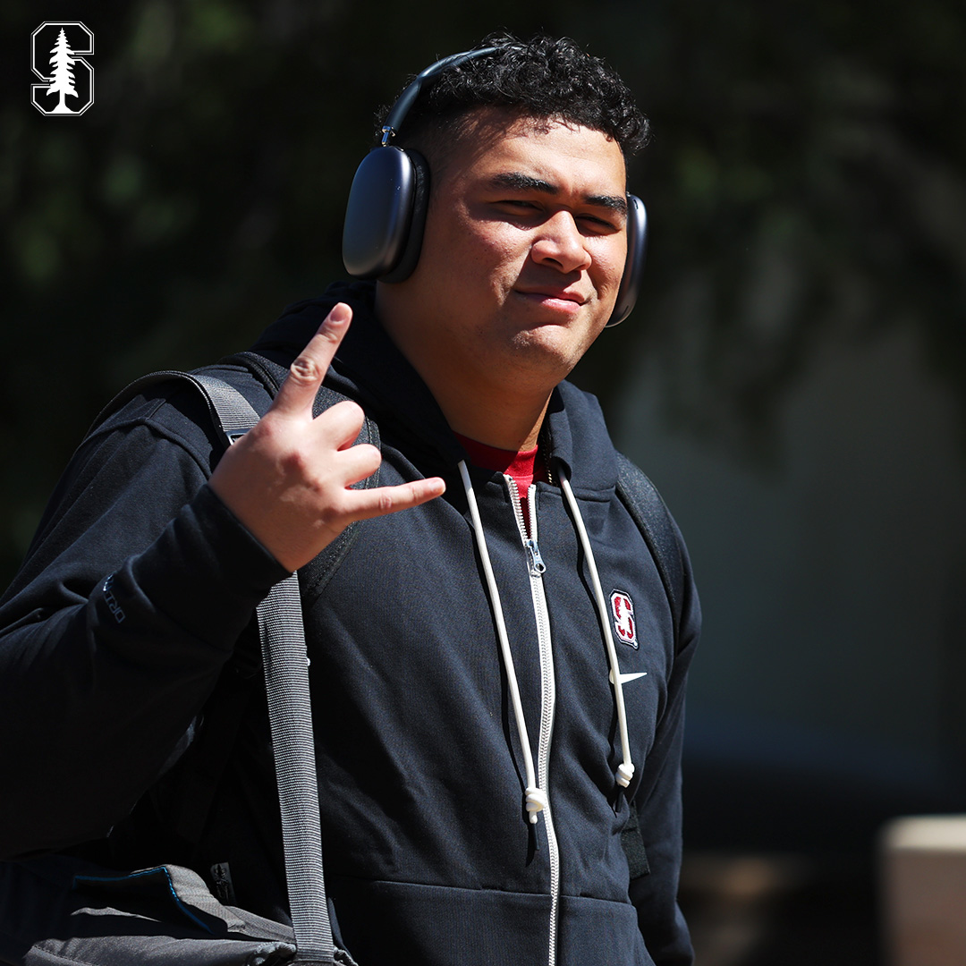 StanfordFball's tweet image. LA bound 😎✈️

#GoStanford | #FlySanJose