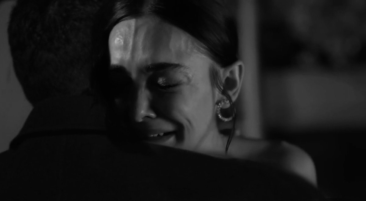 🔇 (@venvenuseuse) on Twitter photo 