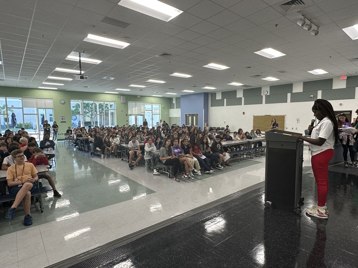 Lindsay Greene tweet media