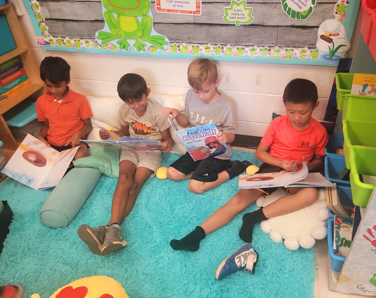 jenmagee1's tweet photo. Thank you @TwoSportman for sharing your story with us! What an amazing example of DREAMING BIG & turning struggles into STRENGTHS!💪Thank you for your generosity & inspiring US with your passion for reading!❤️ Challenge accepted! #sharonstrong @7Mindsets @DrCMBean @thebartletts https://t.co/fHjAiuOQUb