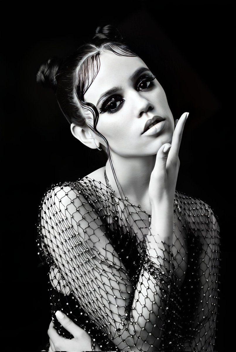 celinaka23's tweet photo. Algumas fotos ede Jenna Ortega para A Book of Magazine em 8 de dezembro de 2019 em Los Angeles, Califórnia. 🖤
#parte10
📸
©️instagram/@JennaortegafanpageBr https://t.co/bgteAz8aW8