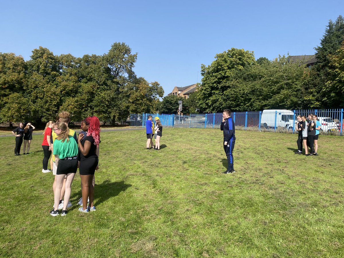 NLASC_Regan's tweet photo. FUTURE FRIDAY|☀️

Week 3 of our S3 sports leaders preparing to deliver Junior Sports Leader training to the P6/7 pupils at @GlencairnpsN @KnowetopPrimary @LadywellPrimary

Really impressed with the confident delivery of this group!

@NLActiveSchools @DLFutureFriday https://t.co/lTGZ8tDQFz