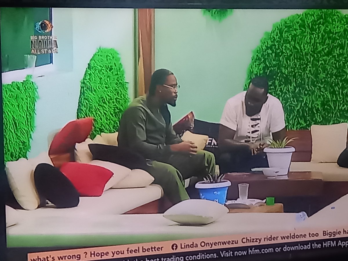 ownMyShame's tweet photo. Pere is a great listener.
He listened to Neo roll out his plans for the future without interruptions .
Guys ,we have a new BROMANCE between NEO AND PERE .
Give this ship a name.
#PeEo.
#PeNeo
#NeRe
#BBNaijaAllStars
#bbnaija https://t.co/iS5QWt4yx9