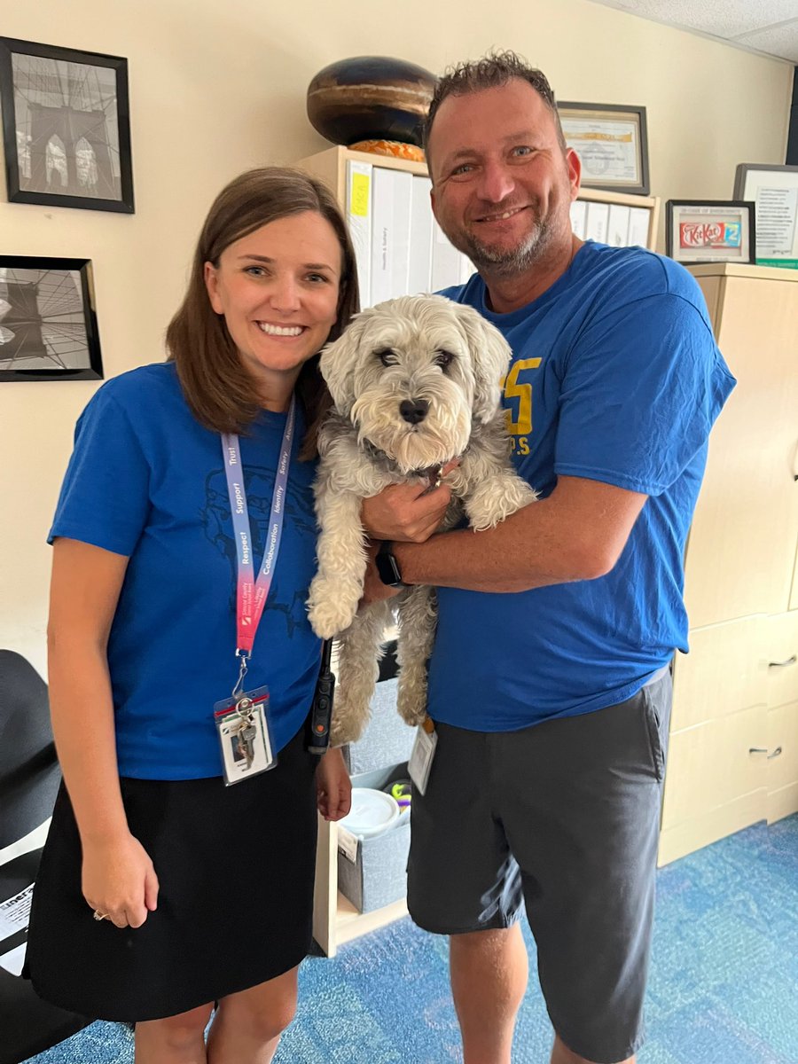 Cundles Heights PS (@cundlesheights) on Twitter photo Mr. Norris, Mrs. Milak and Frankie would like to thank all of our staff and students for a fantastic first week back at school! <a href="/SCDSB_Schools/">Simcoe County District School Board</a> Mr. Norris, Mrs. Milak and Frankie would like to thank all of our staff and students for a fantastic first week back at school! <a href="/SCDSB_Schools/">Simcoe County District School Board</a>