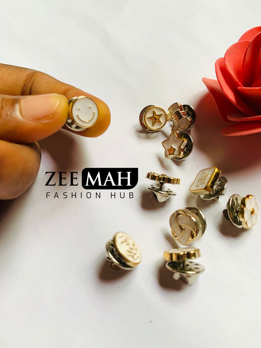 Zeemah_'s tweet photo. Our Classic Stud pins😍 Do you want that non too visible and flashy holder? Then here comes the exquisite stud pins
Stylish✅ Fashionable✅Stunning ✅

PRICE: per piece 400 NGN
             A pack(10 in a pack): 1,500 NGN

LOCATION: Osogbo| Oye Ekiti| Nationwide delivery

Pls Rt https://t.co/qvSq5YYgH7