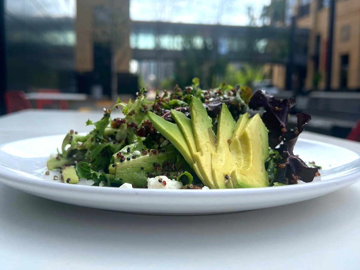 REDselfieMPLS's tweet image. Our *new* Superfood Salad is giving green goddess.

Enjoy inside OUI Bar + KTCHN or outdoor on the patio.

#radissonREDmpls #ouibar #downtownmpls #eatdrinkdishmpls #mplsfoodies
