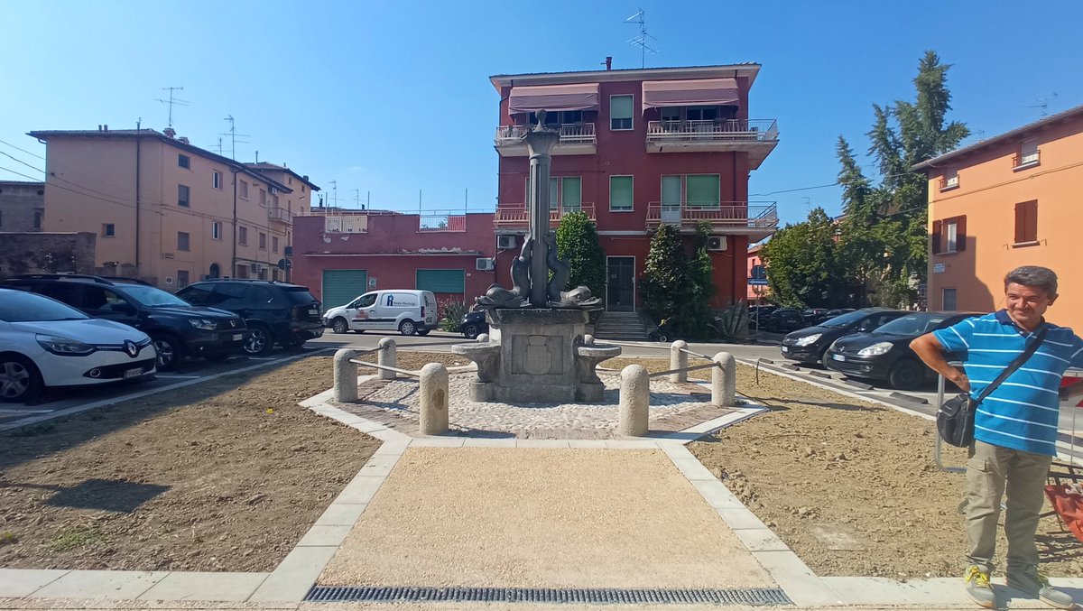 Pomeriggio in cantiere, Medicina, dove i raingarden e gli spazi pubblici a prova di clima crescono. Depavimentare le nostre città, un parcheggio alla volta!
<a href="/anna_violato/">Anna Violato</a> <a href="/ArpaER/">Arpae Emilia-Romagna</a> @ravalula @urbanlabto <a href="/NatureBasedSolu/">NatureBasedSolutions</a> <a href="/DepaveParadise/">Depave Paradise</a> <a href="/ReNicoletta/">Nicoletta Levi</a> <a href="/CarlottaFrenq/">Carlotta Frenq</a> <a href="/AIAPP_TER/">AIAPP - TER</a>