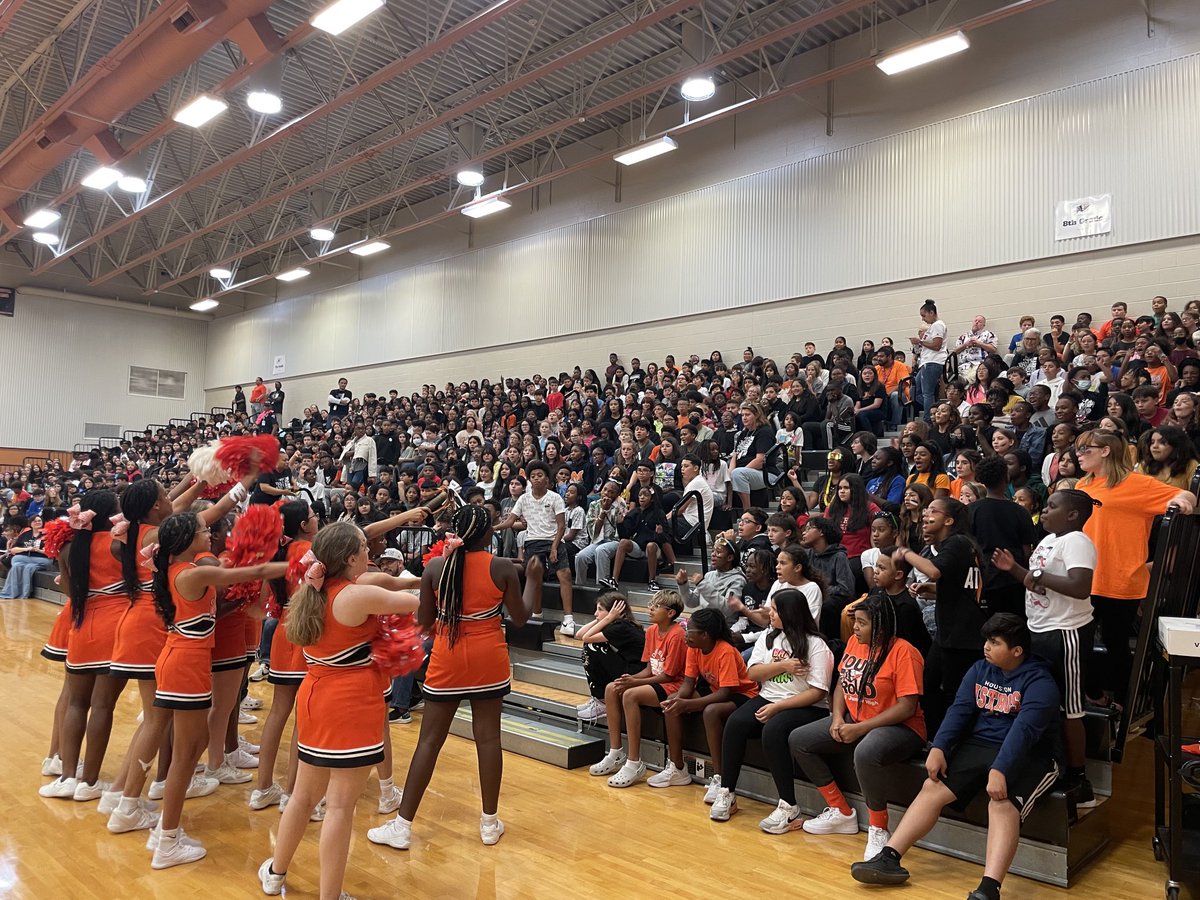 ManvelJH tweet picture