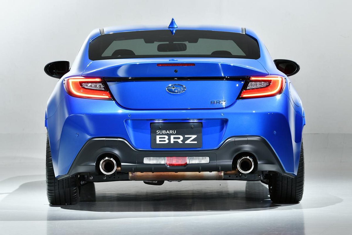 SIMOHEIHE_ADVAN's tweet photo. BRZとWRX S4のテールランプめっちゃ似てね？ https://t.co/tW8Yvl6PNn