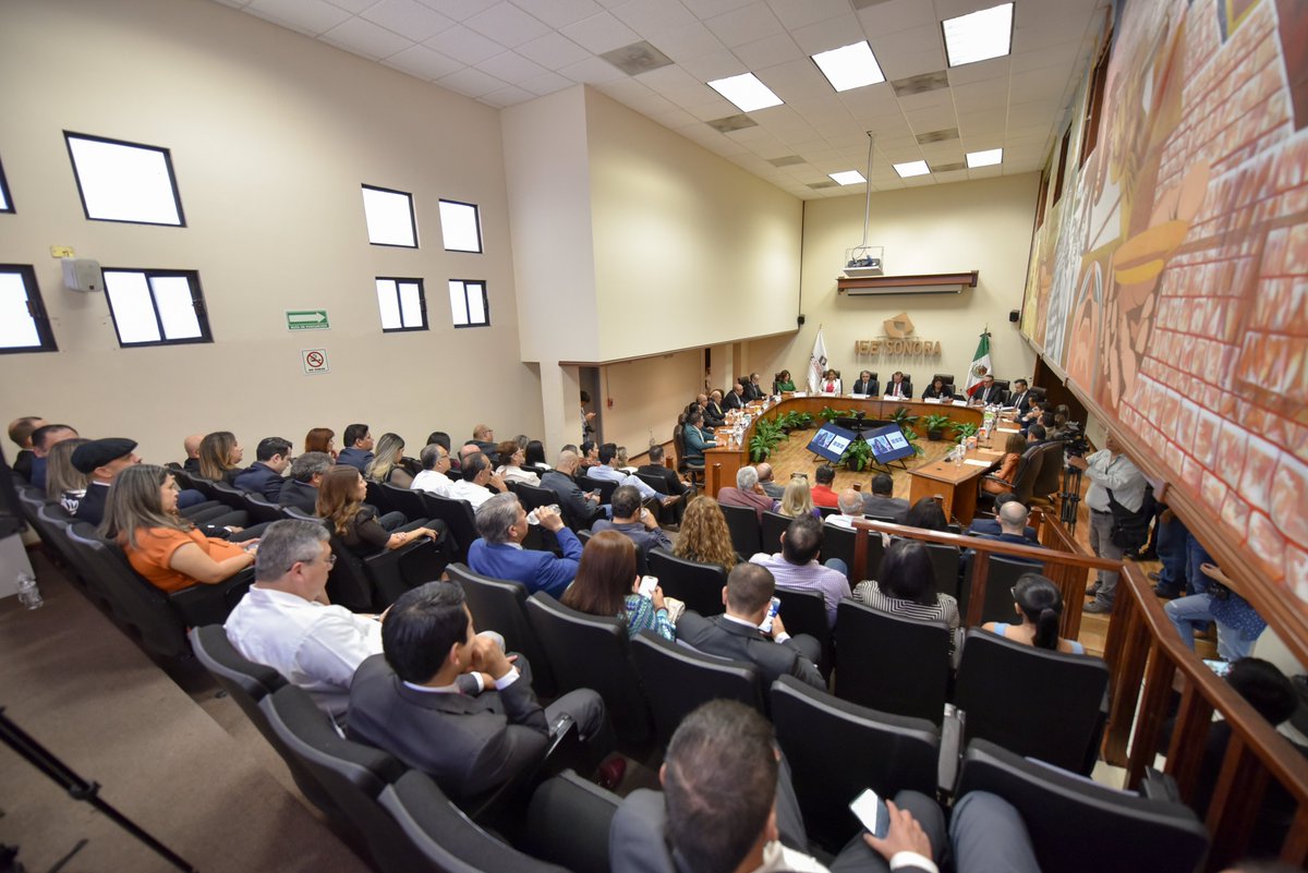 Ramón Flores, Presidente del <a href="/PTSonora1/">PT Sonora</a>; <a href="/CalvinVS/">Calvin Valenzuela Suilo</a>, dirigente estatal del <a href="/partidoverdeson/">Partido Verde Sonora</a>; <a href="/RayitoGaytan_/">Rayito Gaytán</a>, Presidenta de <a href="/MorenaenSonora/">Morena Sonora</a>; Manuel Fernando Aguirre, de <a href="/NASonoraMx/">Nueva Alianza Sonora Mx.</a>; Diputada <a href="/palomateranv/">Paloma Teran V</a>, Presidenta del <a href="/pessonora1/">PES Sonora</a>; <a href="/AliCamacho16/">Ali Camacho</a>, Presidente del <a href="/PartidoSonorens/">Partido Sonorense</a>