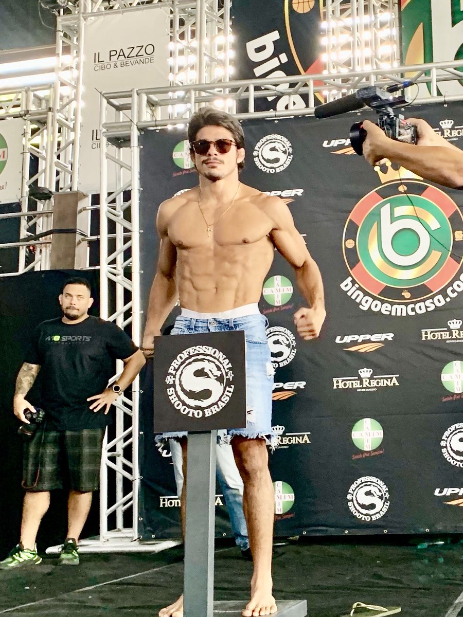 Estou sempre orgulhoso e confiante no seu incrível trabalho de nutrição - 61,600 kg. Mais de 10kg sem loucura e com muita comida de qualidade 💯✊ @diana_moraes