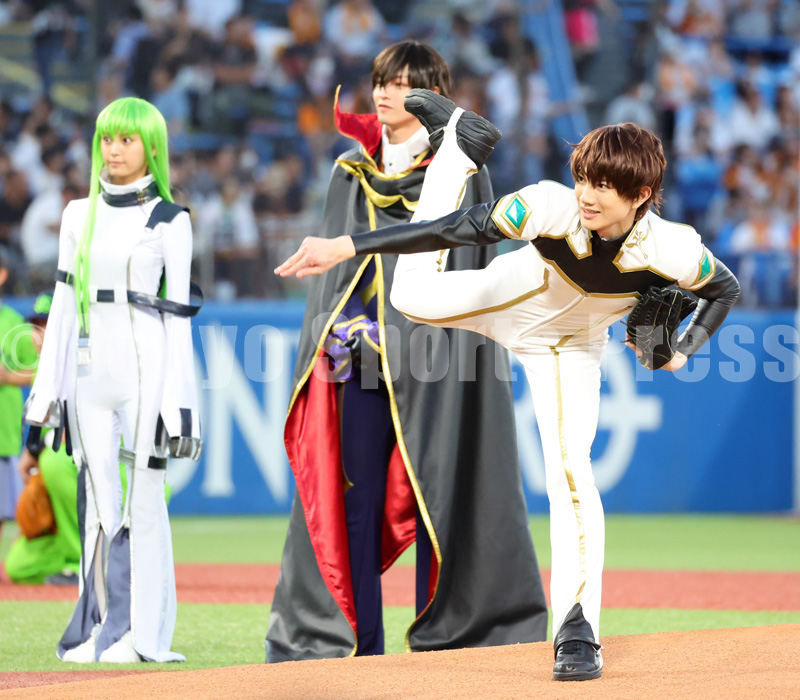 caramoccii's tweet image. i&apos;m so obsessed with this #codegeass