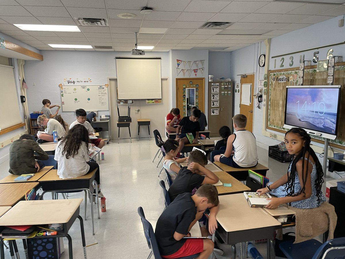 Mrs. French tweet media