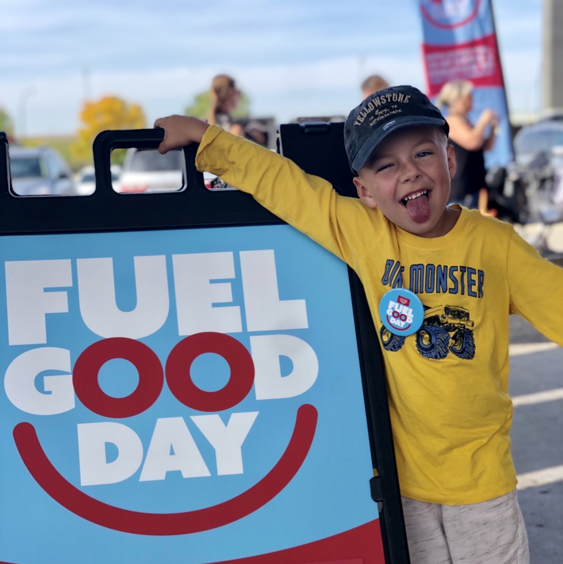 Free Play will be participating in Co-Op's Fuel Good Day! 

Stop in at Co-Op on September 19th! We will be getting 5 cents per litre of fuel all day, as well as $2 per car wash.

We will be sharing the funds with @RMHC !
