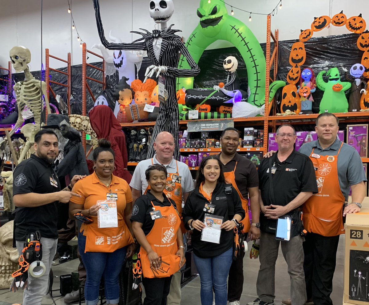 Great walks Thursday in D260 with SDME Calvin.  <a href="/CalvinM51489250/">Calvin Martin</a> <a href="/Ade_THD/">Ade O</a> <a href="/chance_lowry/">Chance Lowry</a> <a href="/THDLuisC/">Luis Cardenas</a>