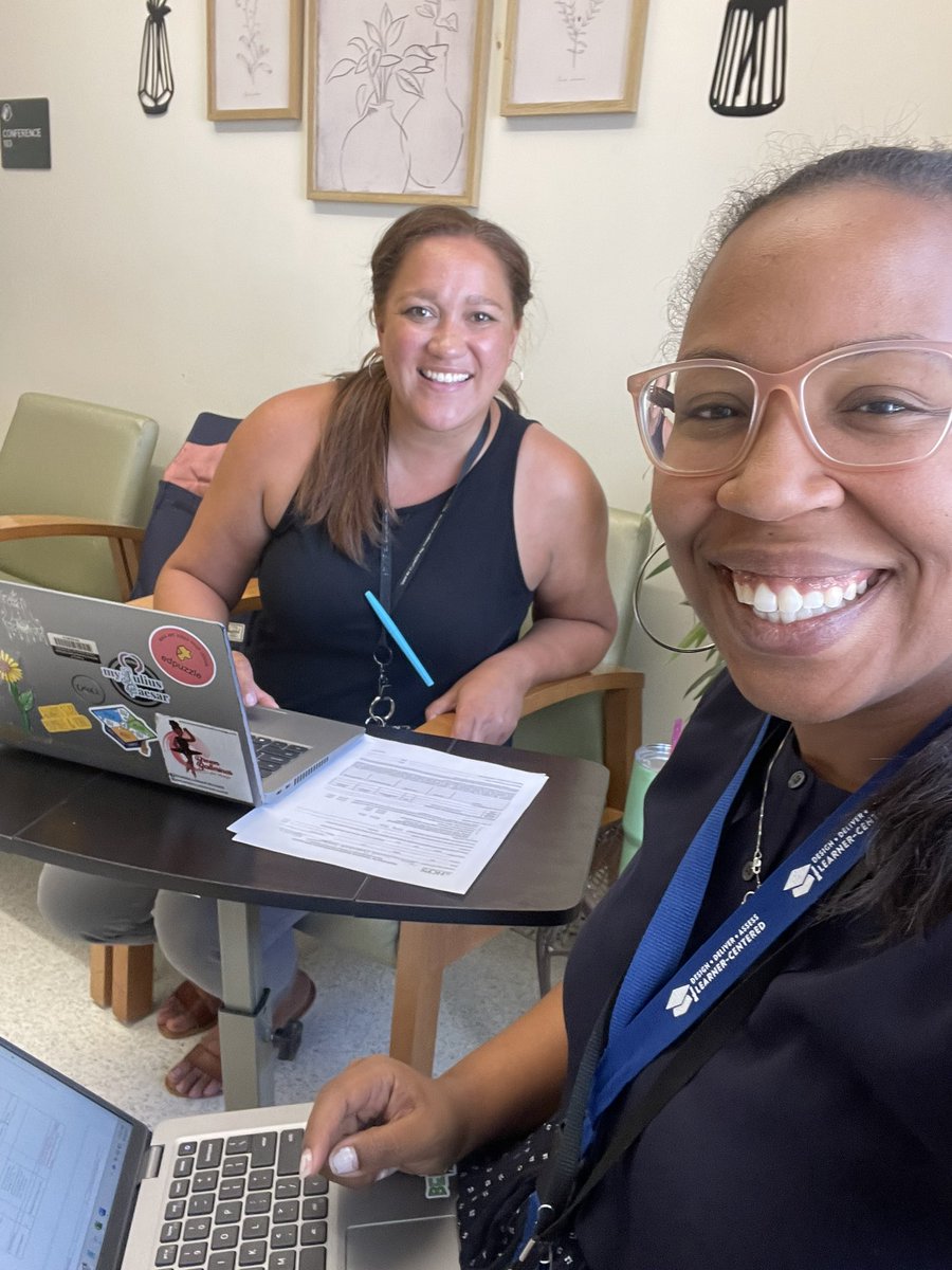 Week 3 Wrap Up:  Lesson Plan Review and productive grade level team meetings.  Lots of Senior meetings.  Progress📈