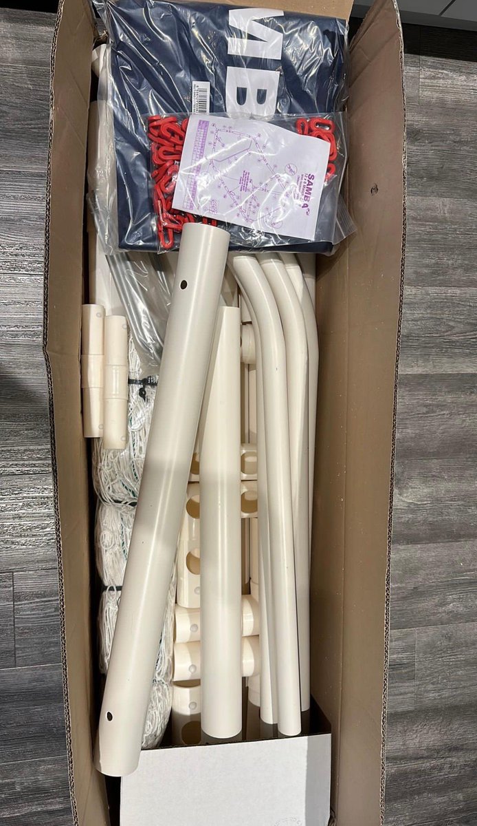 A huge thank you to Rob a parent from the under 9s who very kindly brought the team new goals. So amazing and generous of you to help them in this way. Top work 👏🏻 also Simon for buying the medical kit , you are both hero’s &amp; the  amazing  support we get from everyone.. wow 🟡🔵