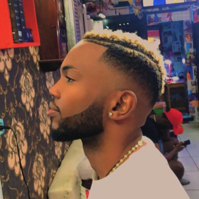 Anderson_Muanaa's tweet photo. #NovaFotoDePerfil https://t.co/Cy0TQIcGN4