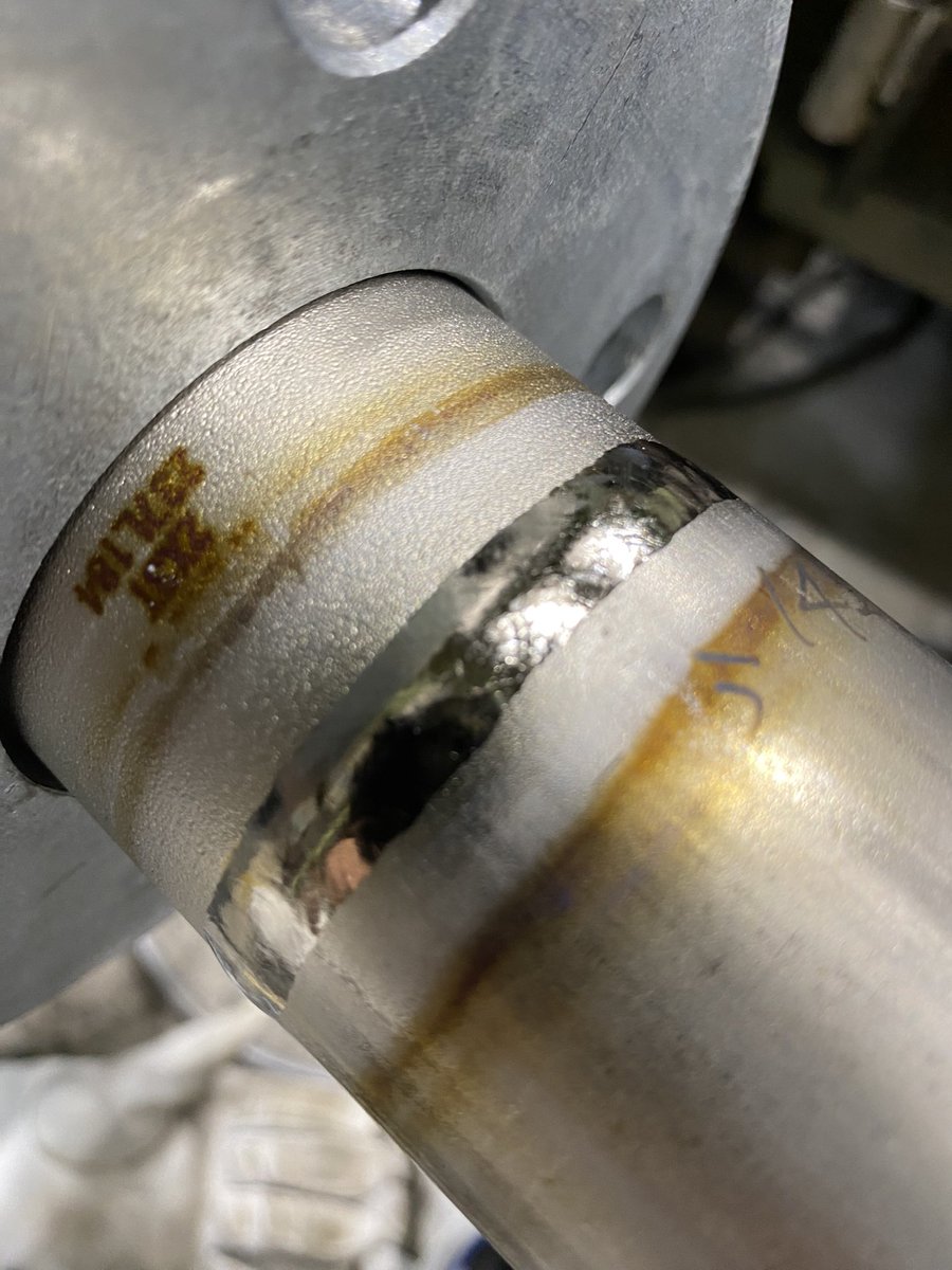 5hCuW2AShhQ8yF2's tweet photo. Titanium 50A sh10
二層仕上げ
毎回神経すり減る系(^◇^;)
#tig
#welding
#backshield
#裏波溶接
#チタン https://t.co/zXEzFRnfSk